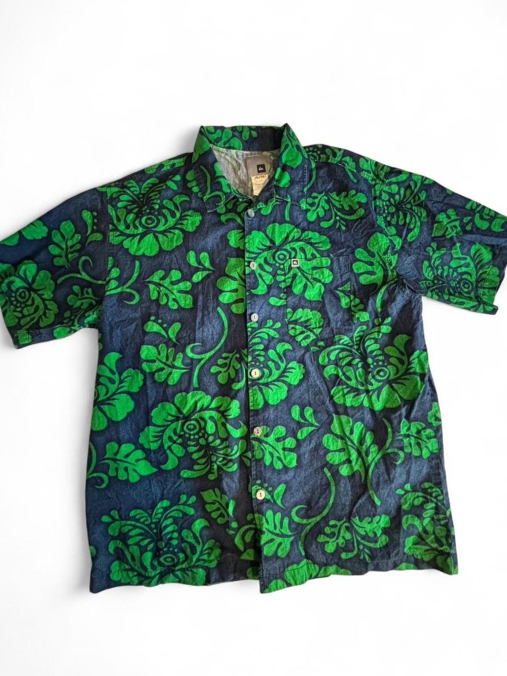 Vintage Y2K 90s Quiksilver Tropical Floral Button Up